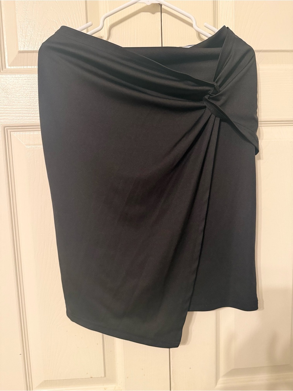 Draped Knot Pencil Skirt - Black